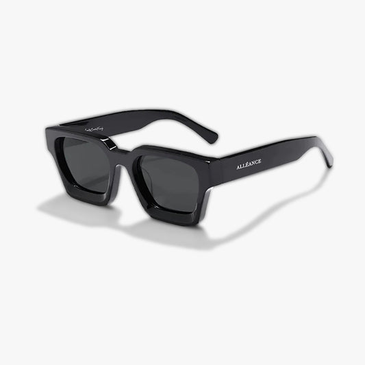 Alléance Sunglasses Black.